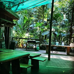 Daintree Crocodylus Lodge
