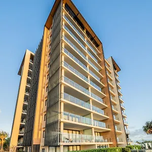 Apart Otel Oaks Mon Komo, Redcliffe